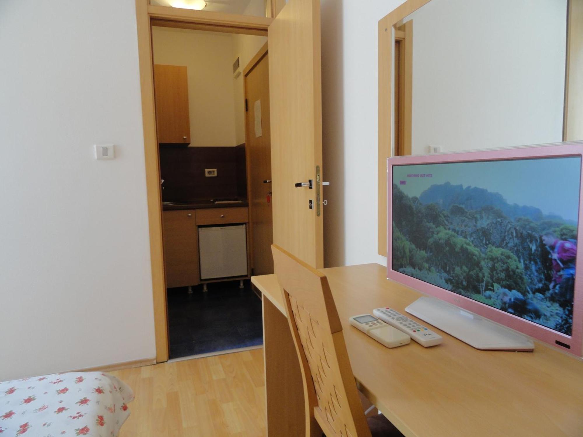 Apartments Mare Budva Dış mekan fotoğraf