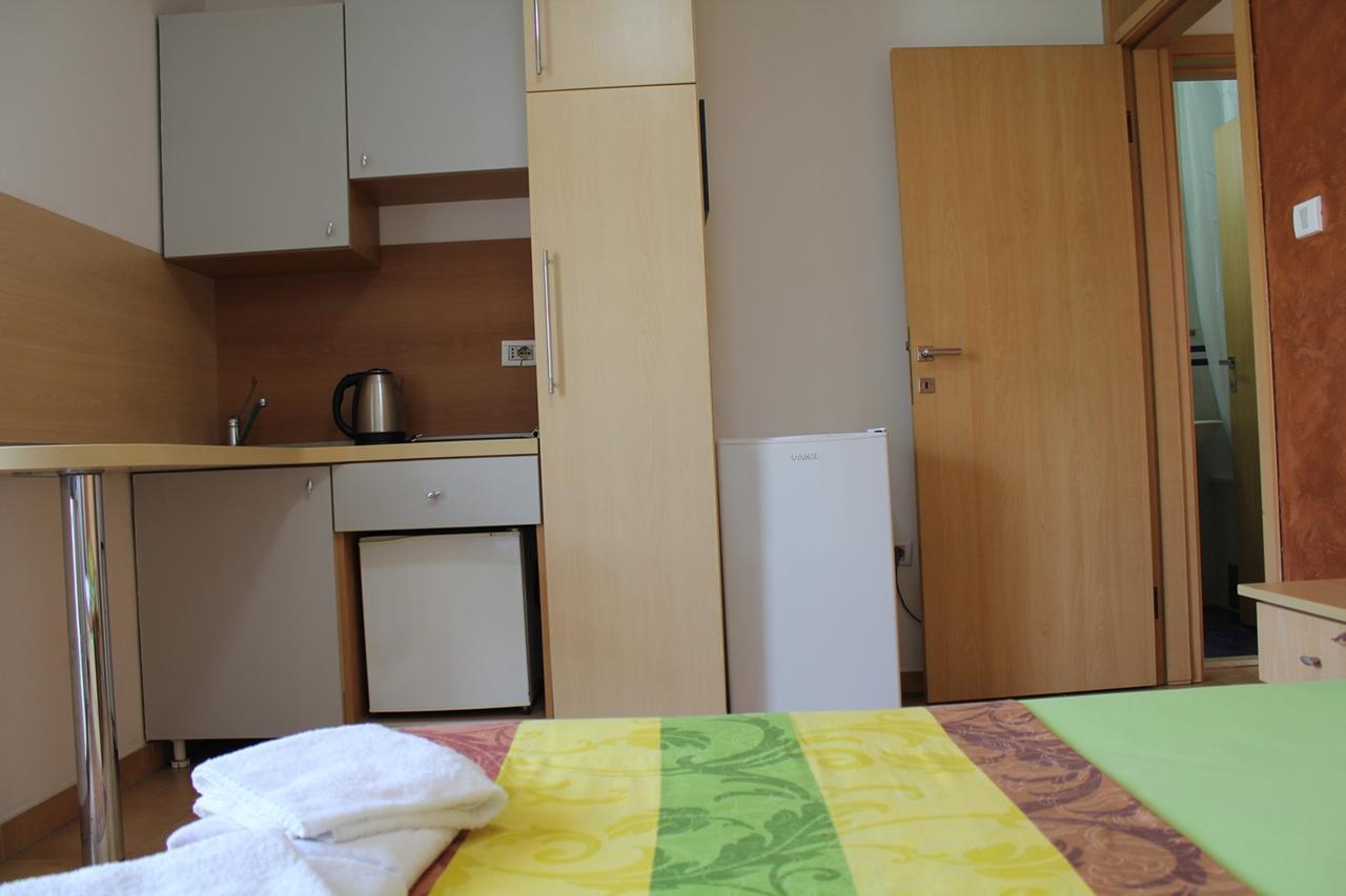 Apartments Mare Budva Oda fotoğraf