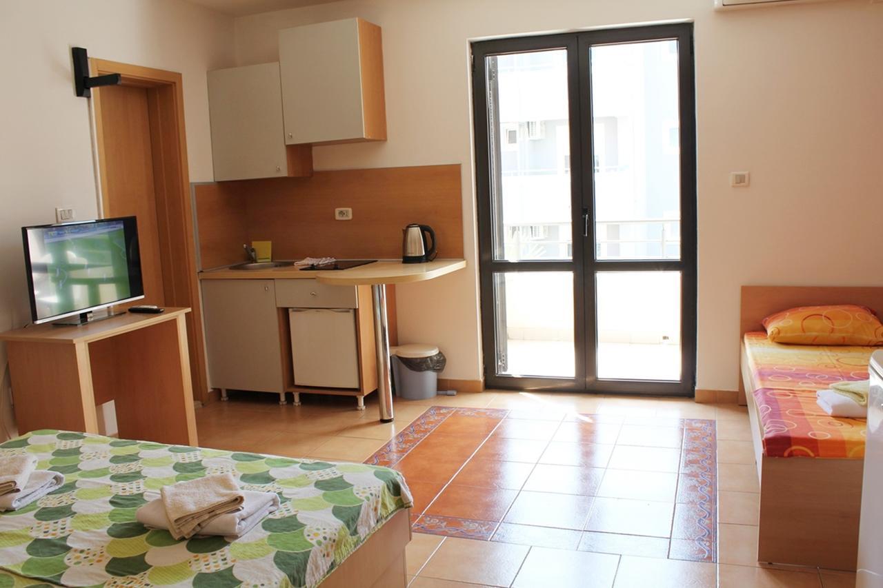 Apartments Mare Budva Oda fotoğraf