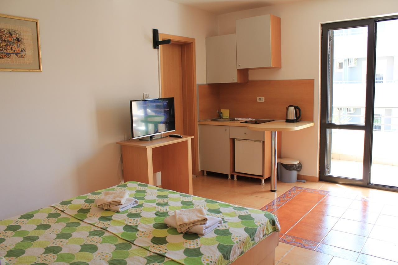 Apartments Mare Budva Oda fotoğraf